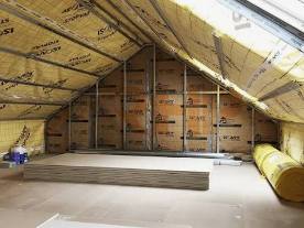 Isolation sous rampants et pare-vapeur — TSCouverture couvreur Lunel